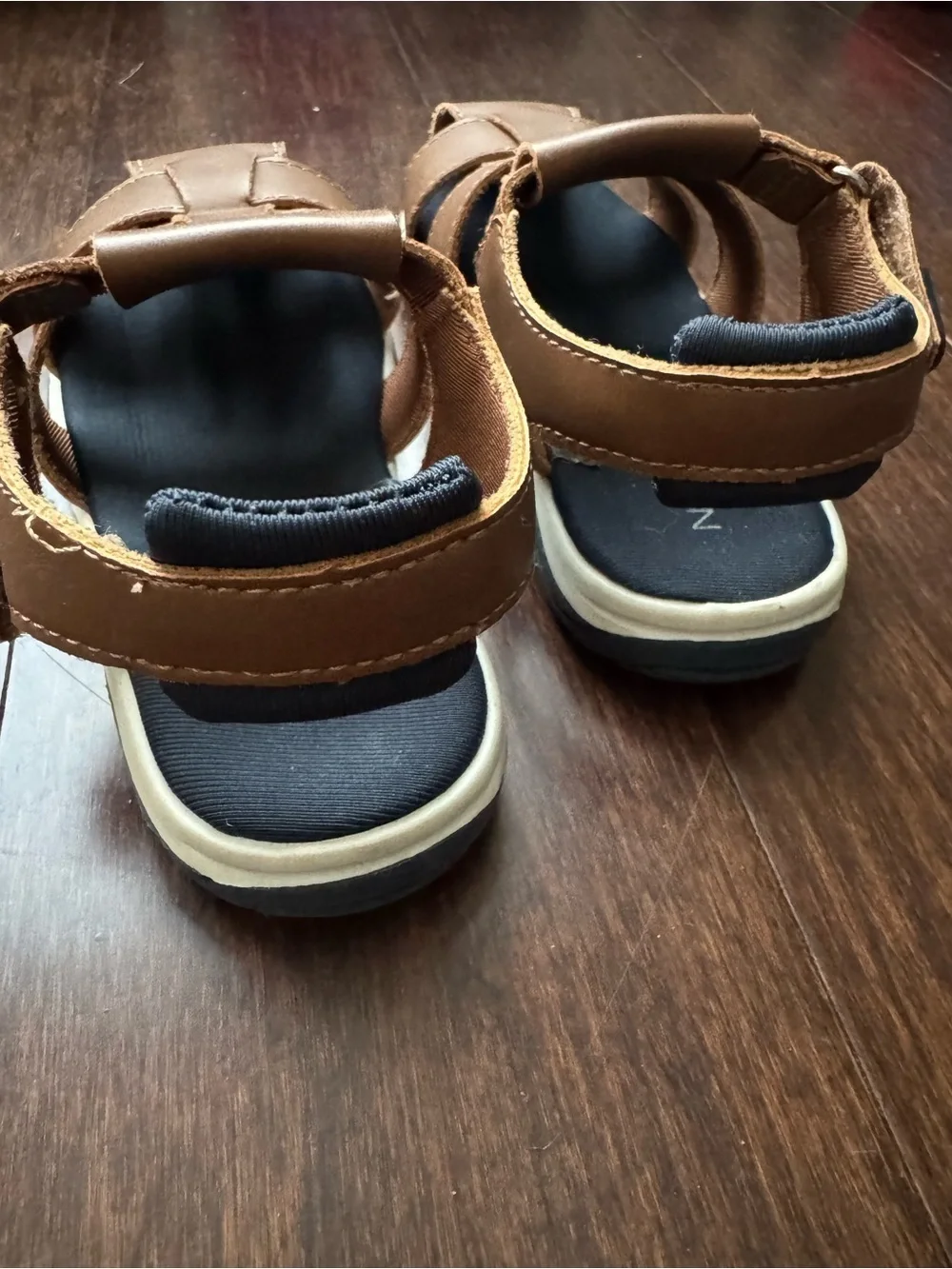 Nautica Kids Brown Fisherman-Style Sandals